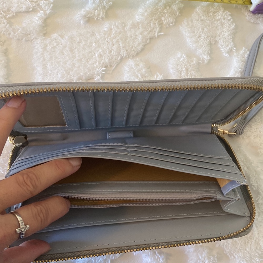 3 piece purse. Grey - Picture 3 of 12